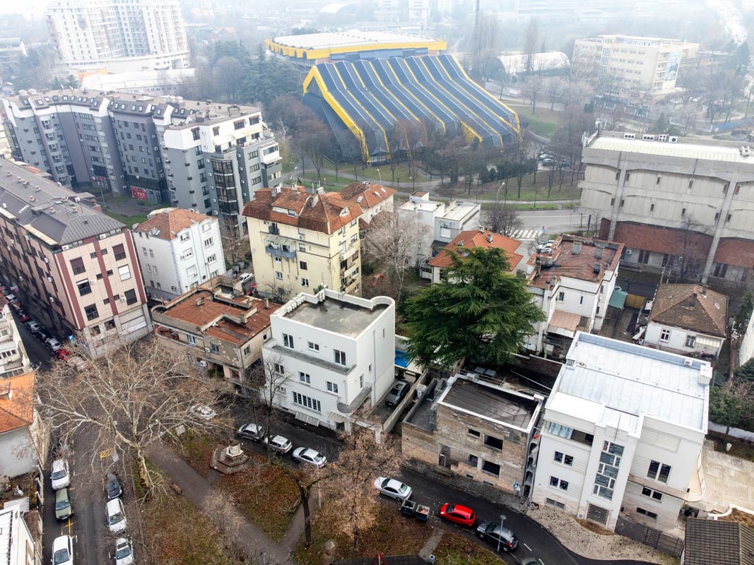 Vila Prendić (1932-33), Osmana Đikića 20, Beograd. Panoramski pogled na kontekst – izgled na početku rekonstrukcije